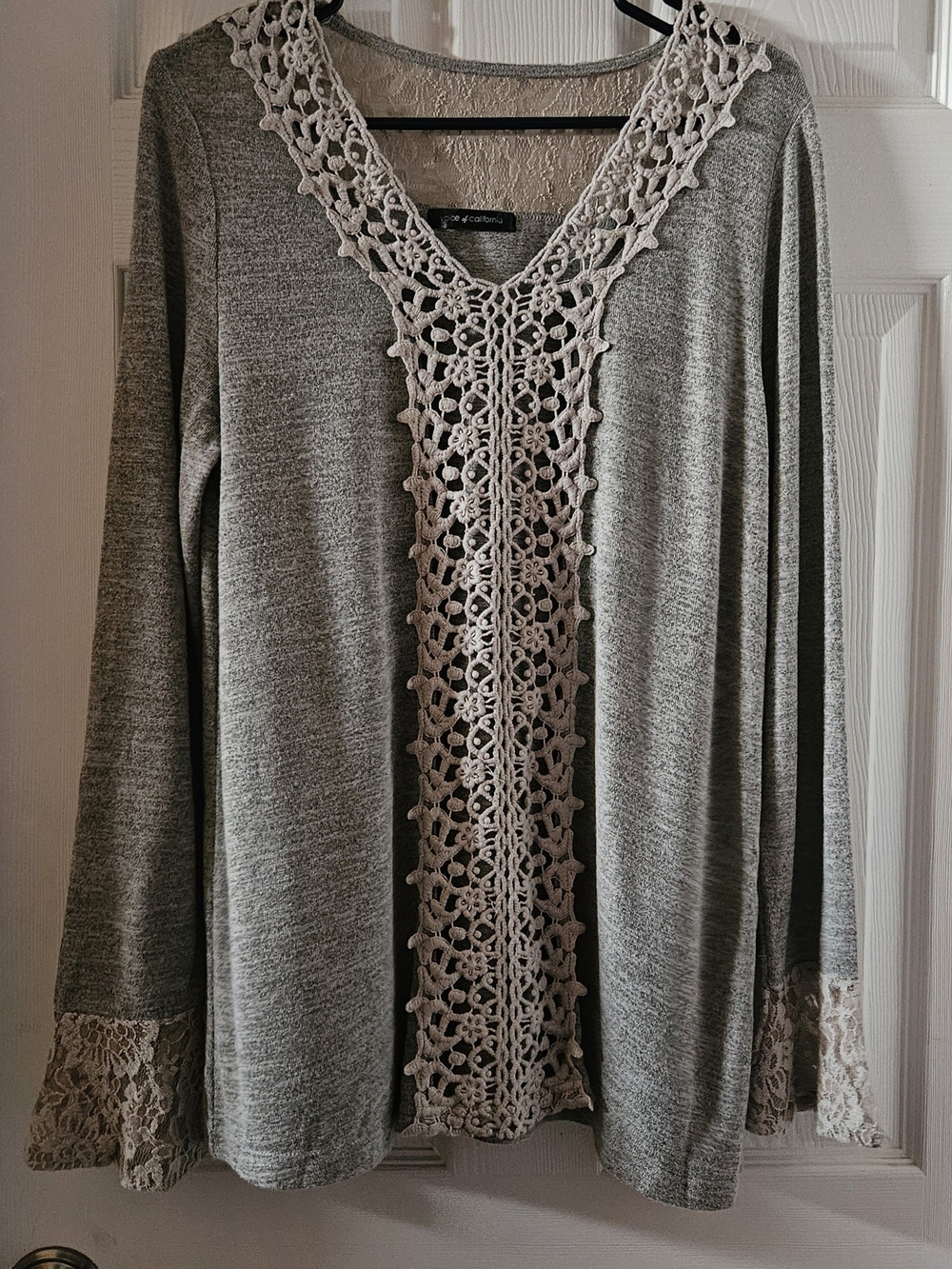 Voice Of California Lightweight Pull Over Top